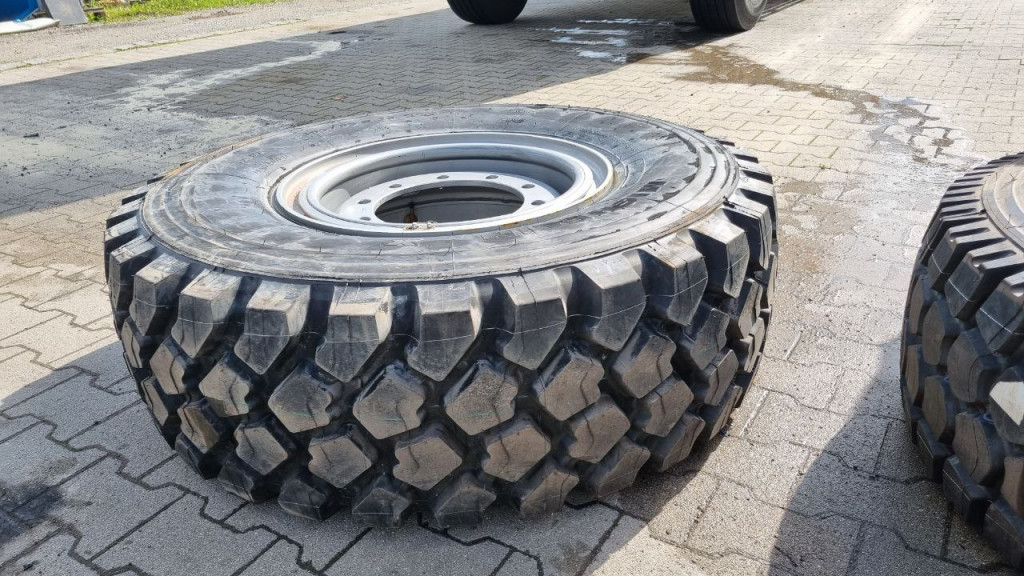 Other  1xMICHELIN X 395/85 R20 XZL 168G +Felge - 1
