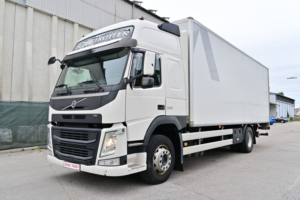Volvo FM330 E6 4x2 LBW 1 Bett 7,7m - 1