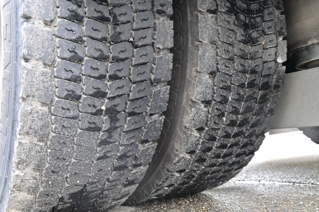 Mercedes-Benz Antos 1840 E6 Luft/Luft Edscha LBW - 21 Mercedes-Benz Antos 1840 E6 Luft/Luft Edscha LBW - 21