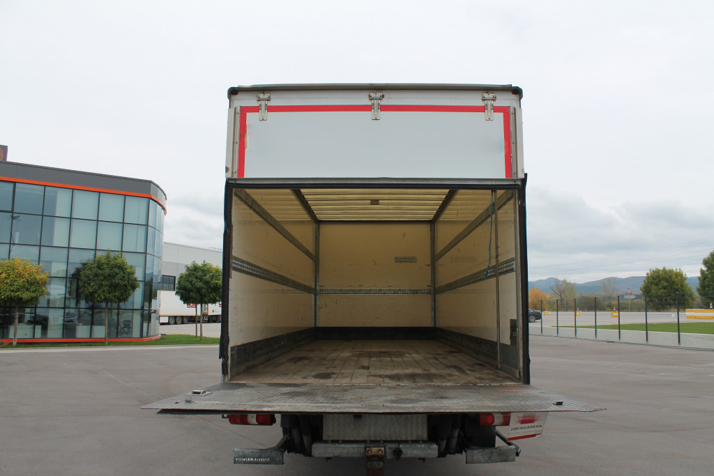 Mercedes-Benz Atego 1221 E6Blatt/Luft LBW Bett Schlafkabine - 26 Mercedes-Benz Atego 1221 E6Blatt/Luft LBW Bett Schlafkabine - 26