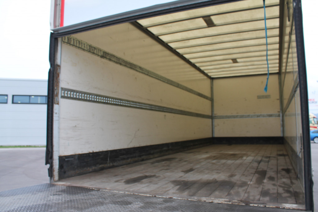 Mercedes-Benz Atego 1221 E6Blatt/Luft LBW Bett Schlafkabine - 27 Mercedes-Benz Atego 1221 E6Blatt/Luft LBW Bett Schlafkabine - 27