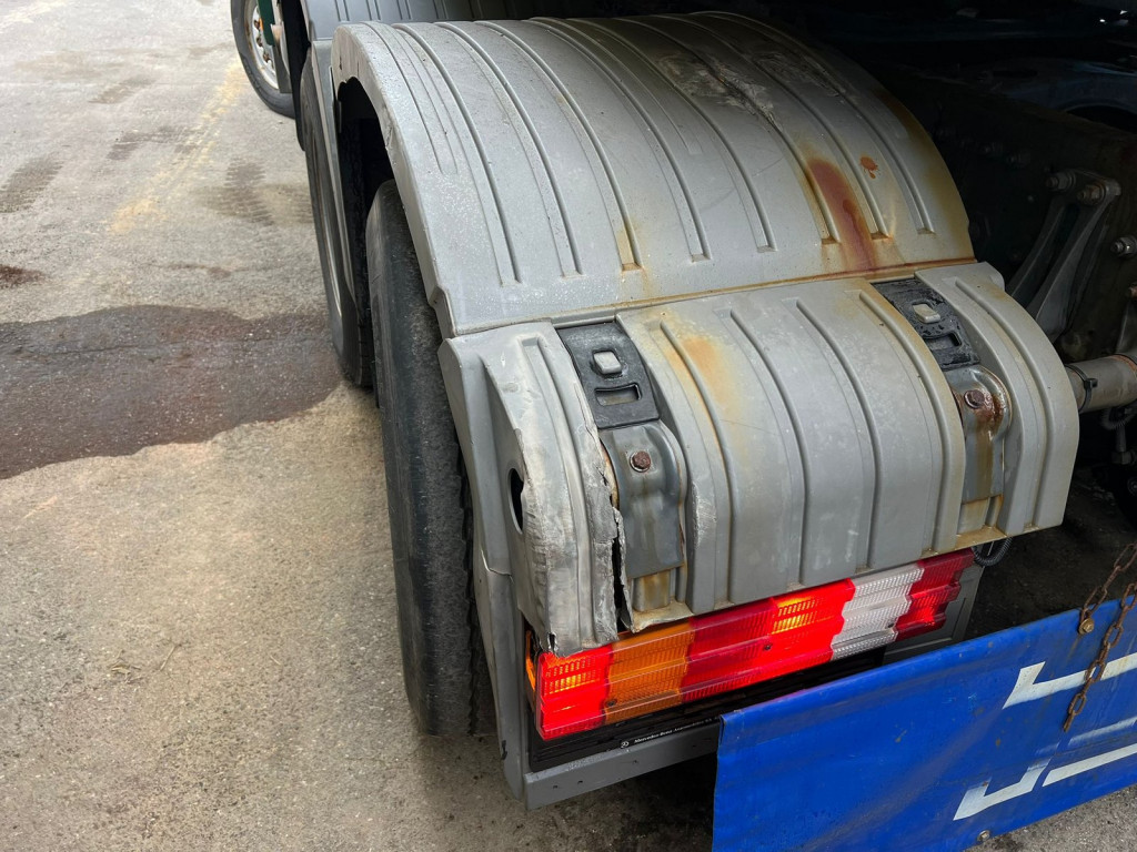 Mercedes-Benz Actros 2644 E5 6x4-4x4 Kardanwelle MP3 Kipphydr. - 23 Mercedes-Benz Actros 2644 E5 6x4-4x4 Kardanwelle MP3 Kipphydr. - 23