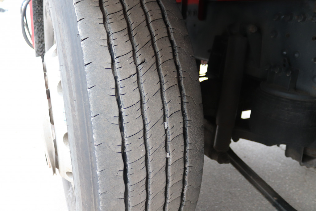 Volvo FH16.660 6x2 Lift/Lenk 2Betten ohne Kran - 48 Volvo FH16.660 6x2 Lift/Lenk 2Betten ohne Kran - 48