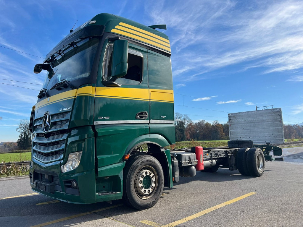 Mercedes-Benz Actros 1845 E6 Retarder AHK Lagerschaden - 1