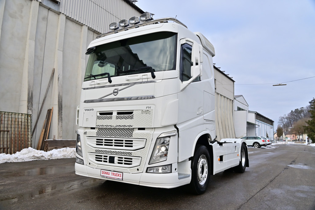 Volvo FH 540 E6 ADR Alufelgen Blatt/Luft - 1